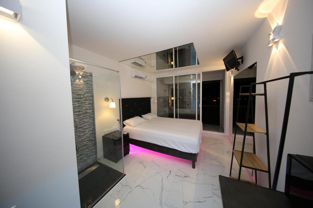 Studio Indecent Agde Exterior photo